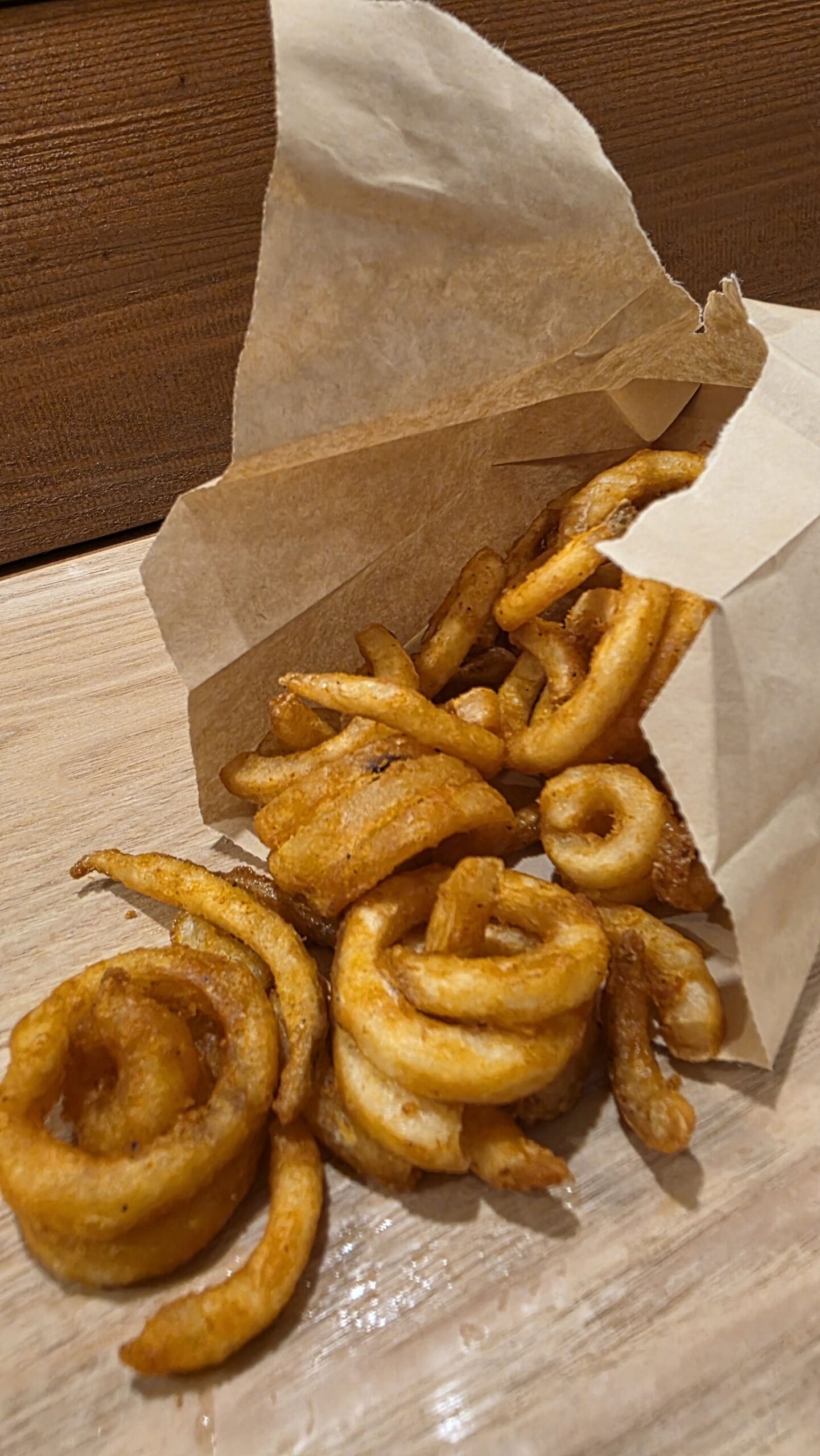 カーリーポテト